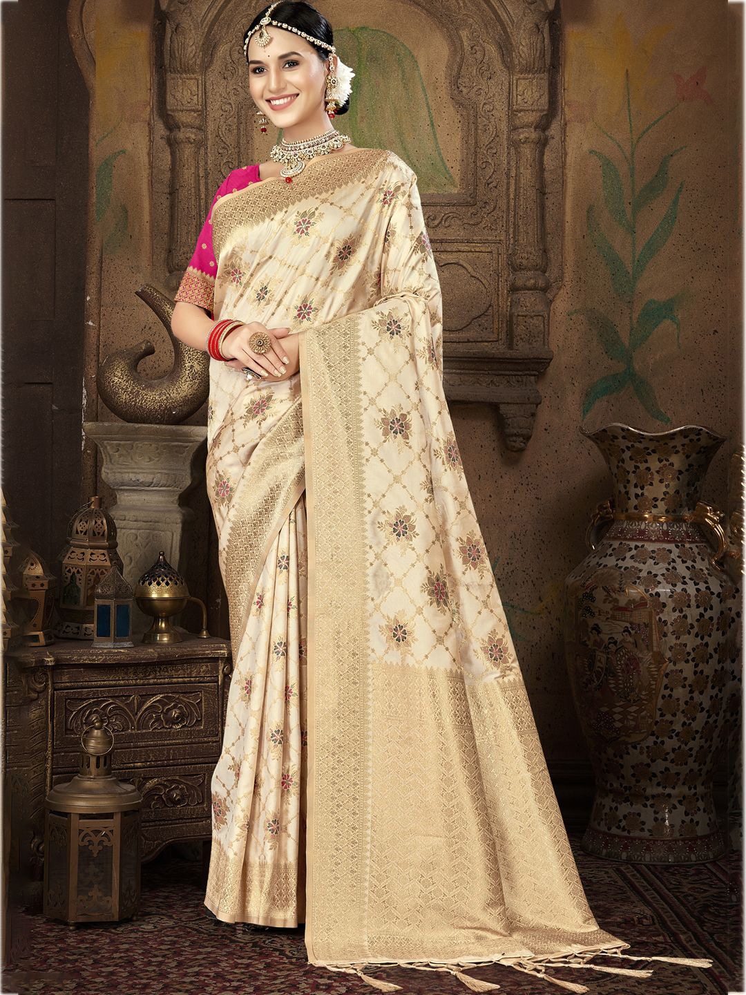 

SANGAM PRINTS Ethnic Motifs Zari Silk Blend Tussar Saree, Cream