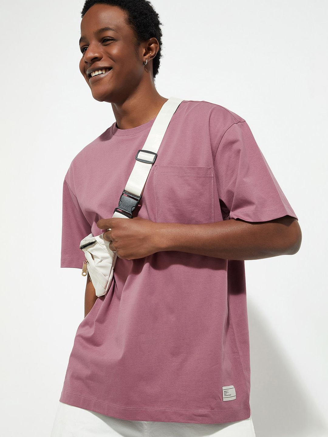 

max URB_N Men Oversized Solid T-shirt, Pink