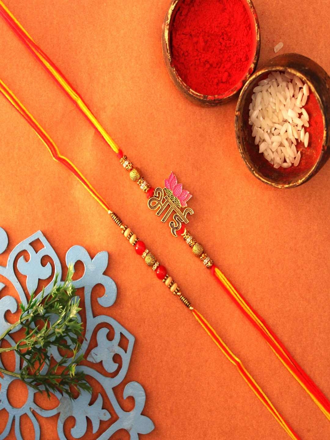 

Phirki Studio Thread Rakhi, Red