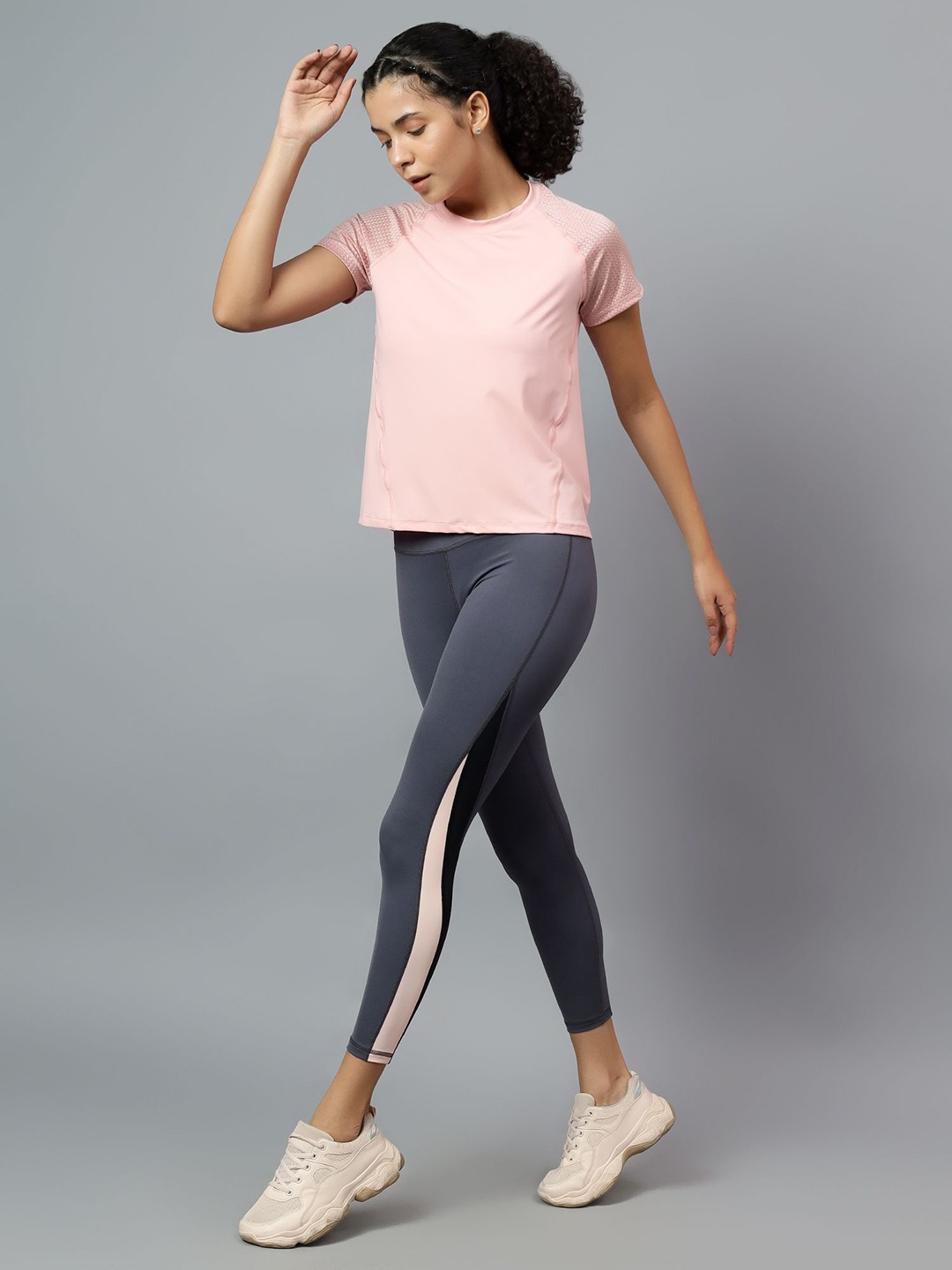 

Fitkin Women Pink Short Sleeve Active Tshirt
