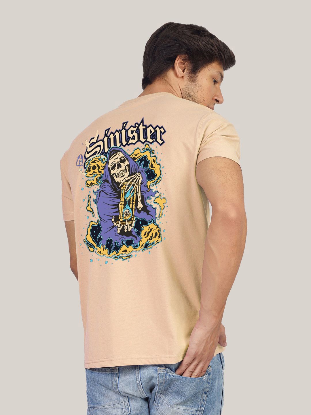 

Greylongg Men Typography Printed Pockets T-shirt, Beige