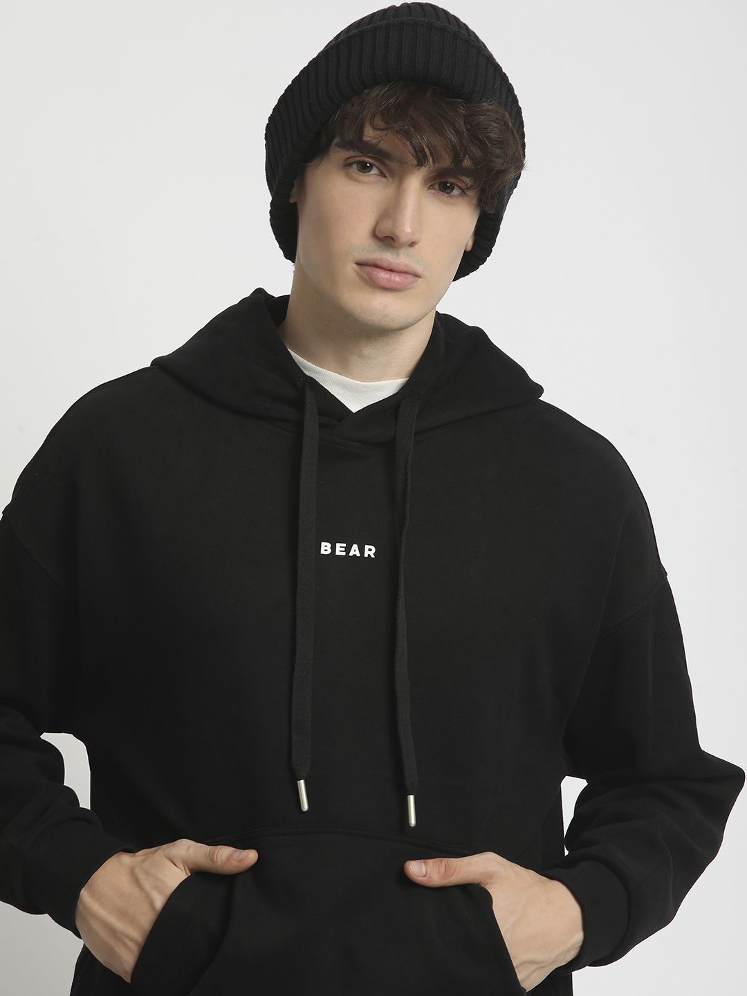 

THE BEAR HOUSE Men Solid Regular Fit Hooded Sweatshirt, Black