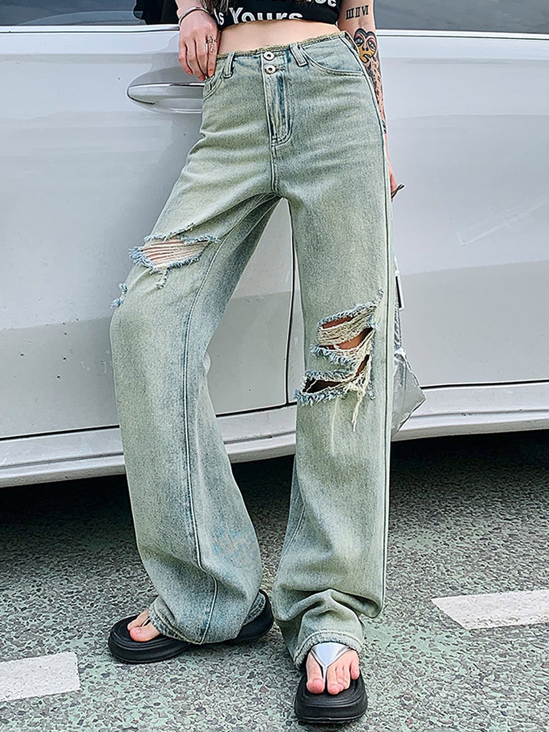 

LULU & SKY Women Straight Fit High-Rise Mildly Distressed Light Fade Jeans, Blue