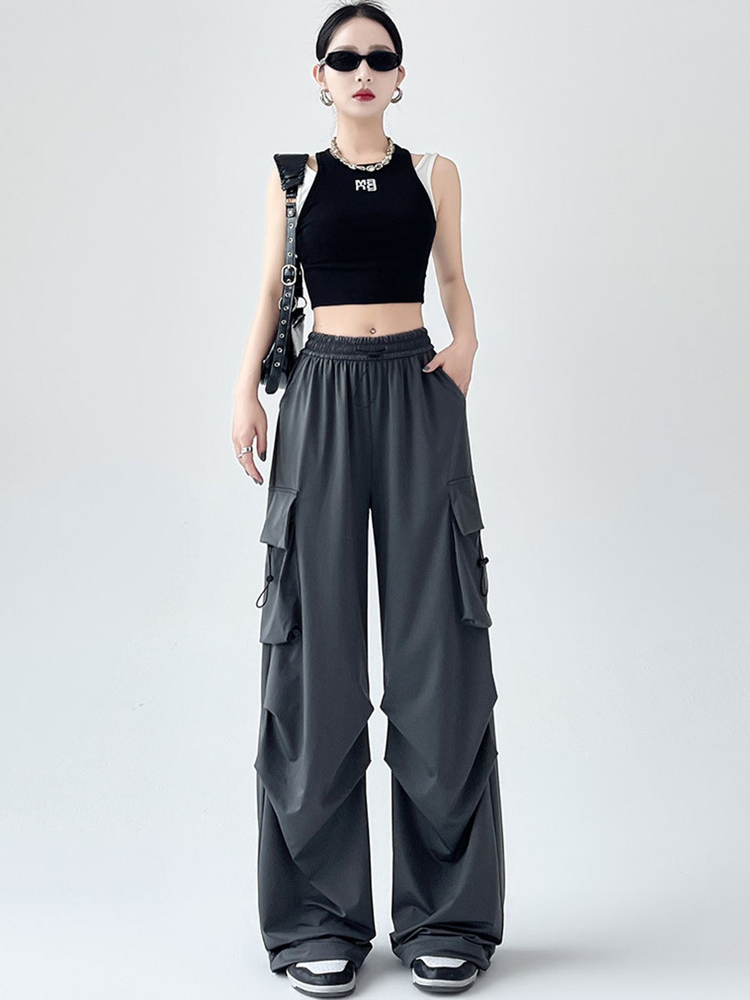 

LULU & SKY Women Straight Fit High-Rise Trousers, Grey