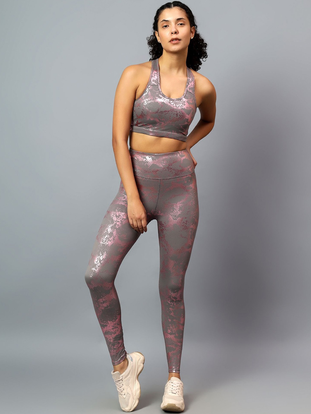 

Fitkin Women Pink Animal Print Sports Bra Leggings Co-ord Set, Grey