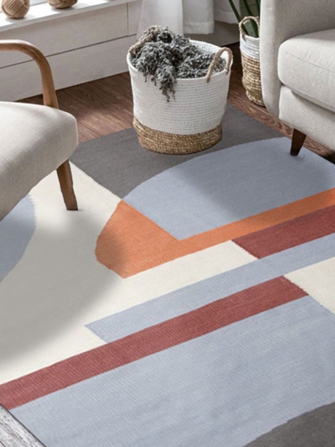 

nestroots White Ethnic Motifs Hand-Tufted Woollen Carpet