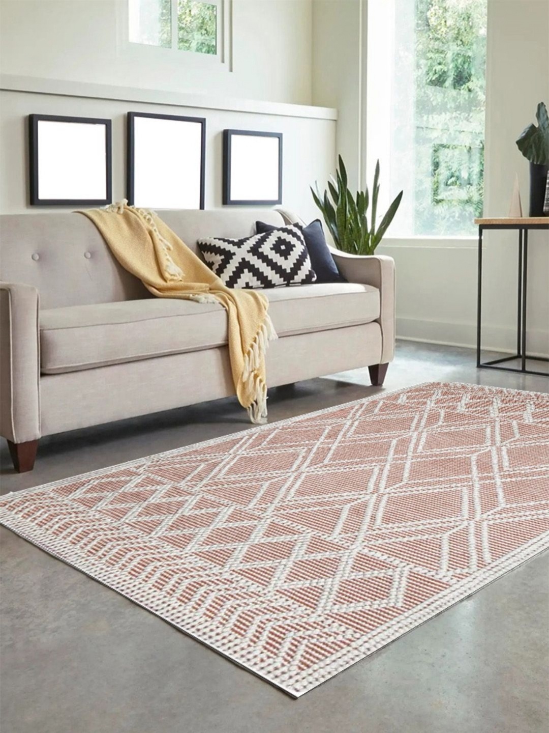 

nestroots Peach-Coloured Geometric Woollen Carpet