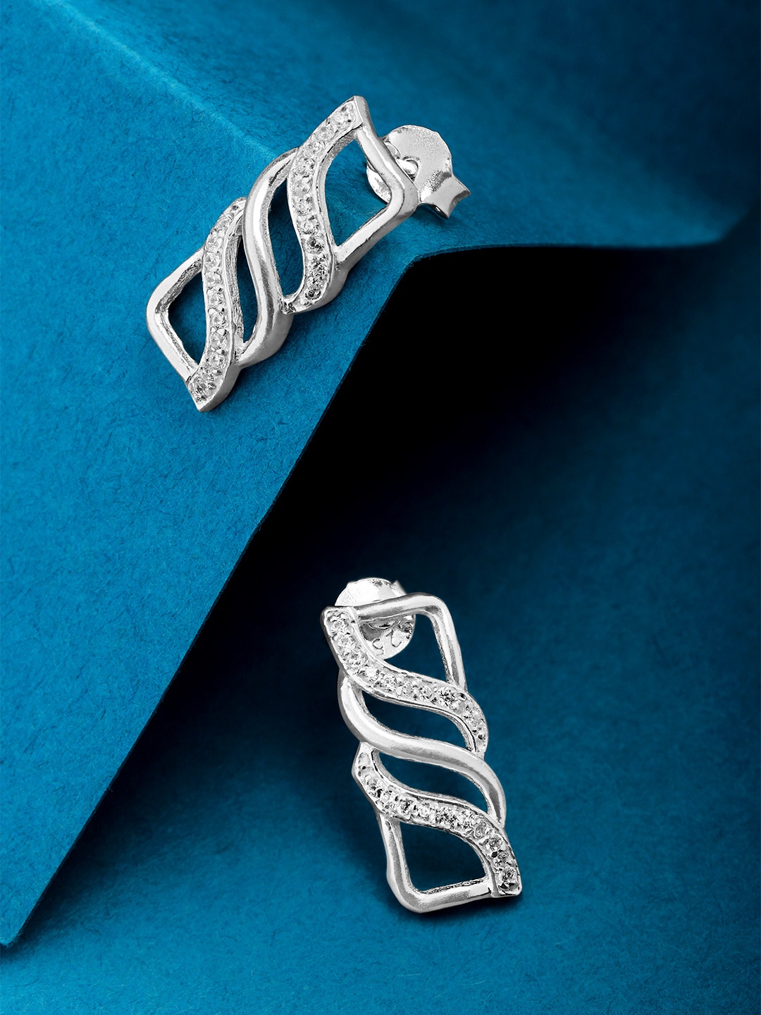

Unniyarcha 92.5 Silver Contemporary Artificial Stones Studs