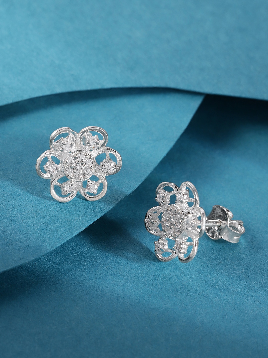 

Unniyarcha Floral Stones-Studded Studs, Silver