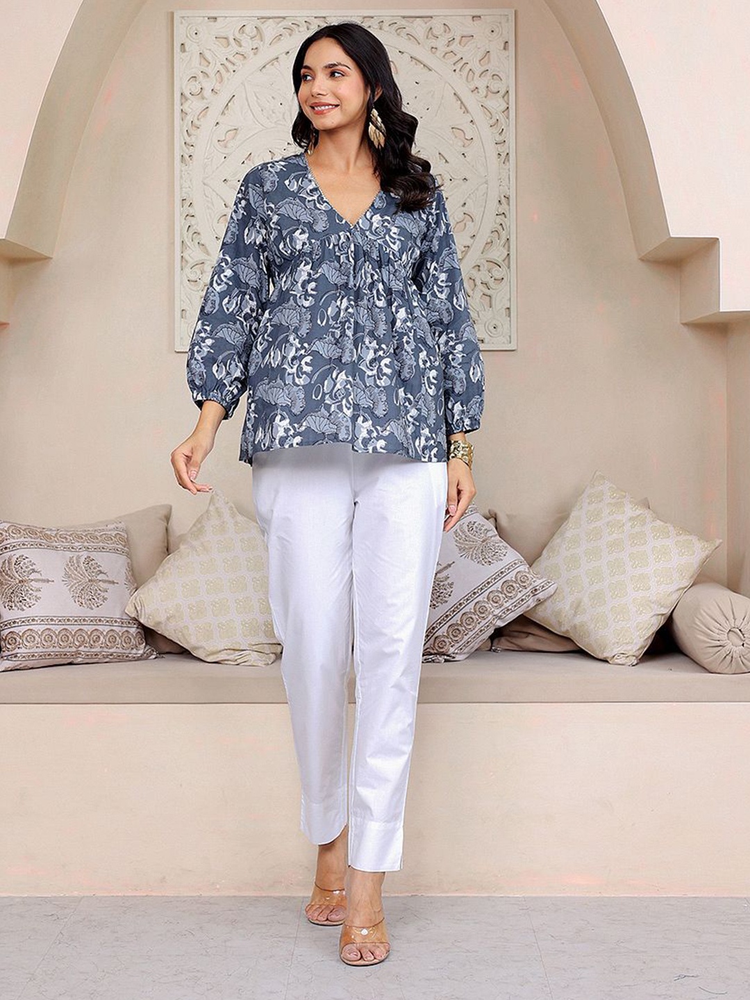 

GULAB CHAND TRENDS Floral Print Flared Sleeve Cotton Top, Grey