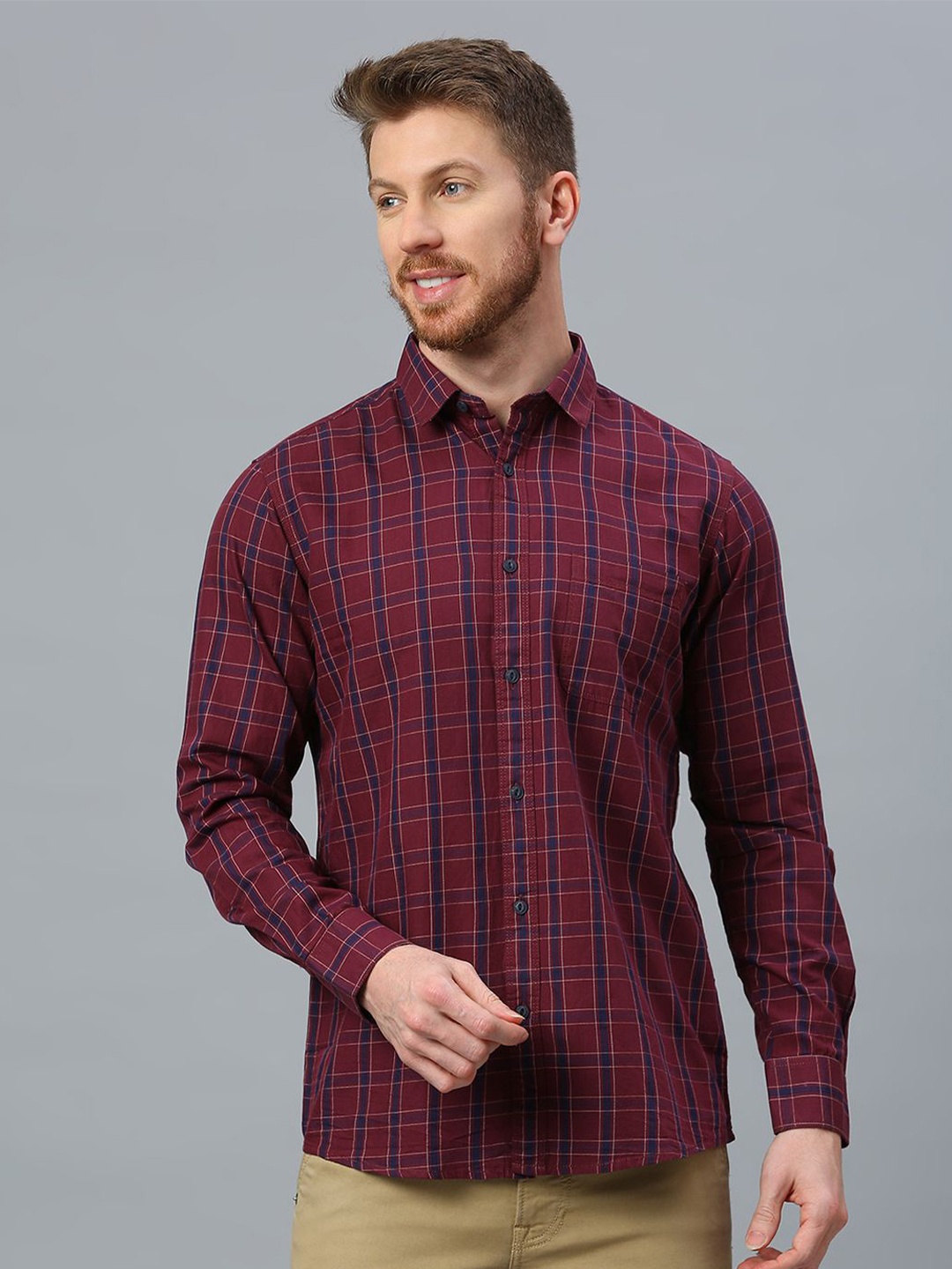 

Klub Fox Men Slim Fit Opaque Checked Casual Shirt, Maroon