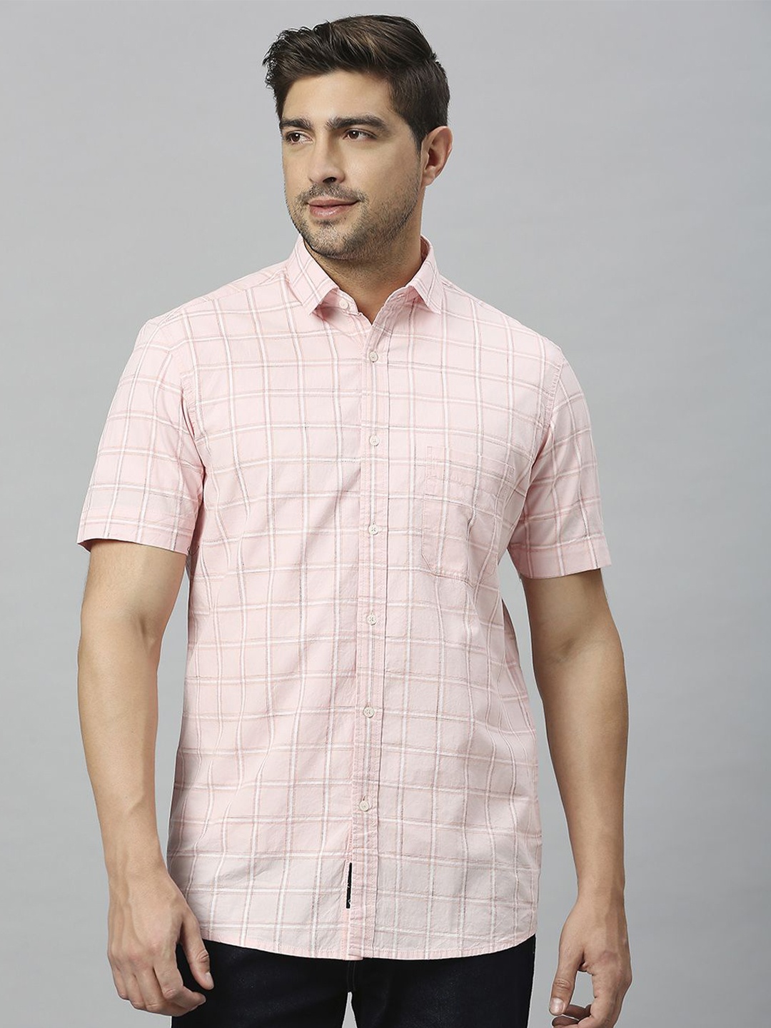 

Klub Fox Men Slim Fit Windowpane Checks Opaque Checked Casual Shirt, Pink