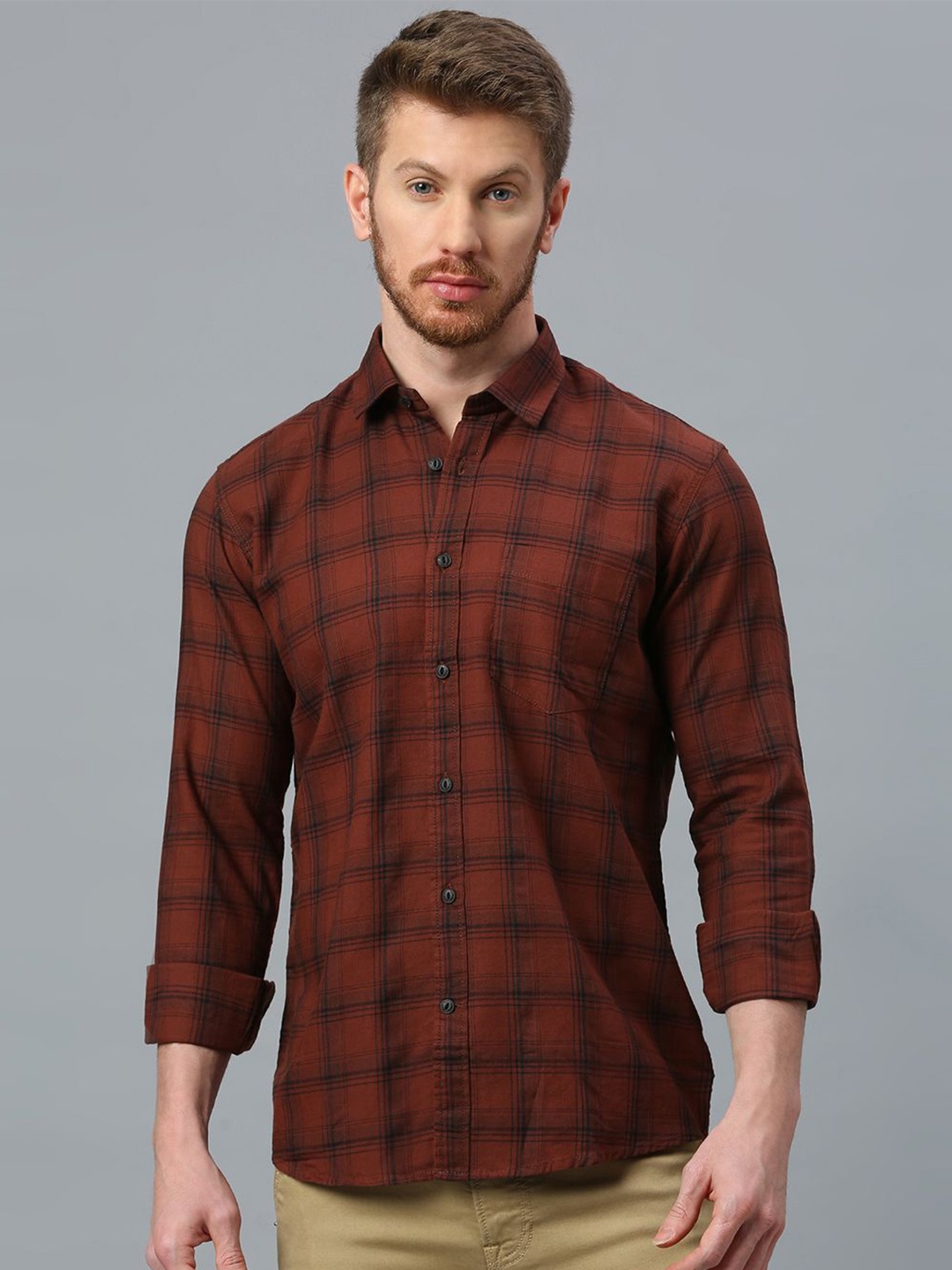 

Klub Fox Men Slim Fit Opaque Checked Casual Shirt, Maroon