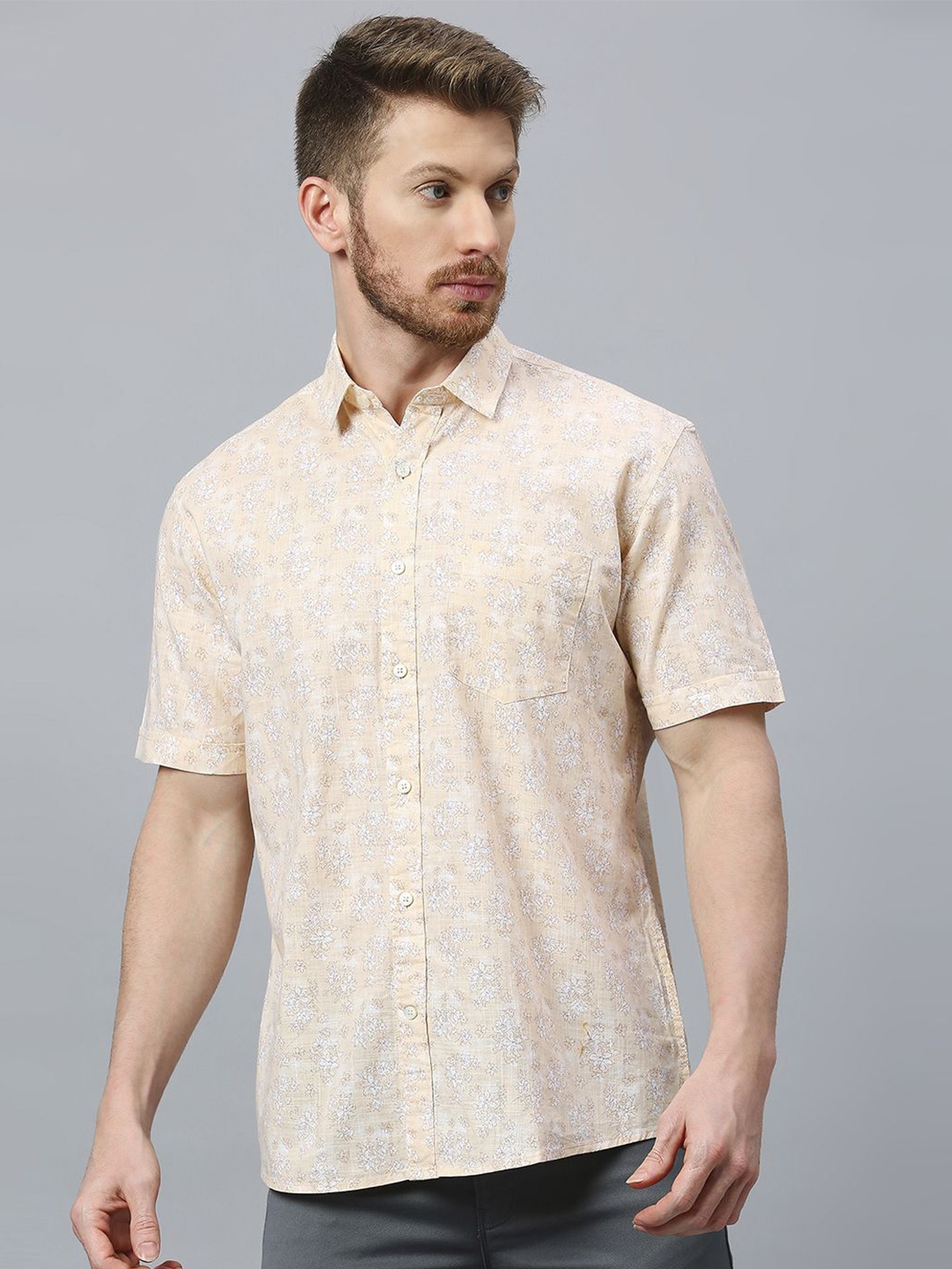 

Klub Fox Men Slim Fit Floral Opaque Printed Casual Shirt, Orange