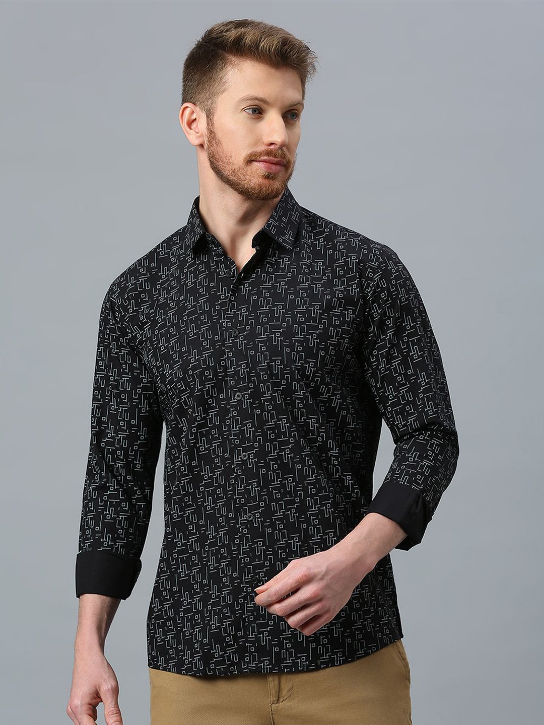 

Klub Fox Men Slim Fit Floral Opaque Printed Casual Shirt, Black