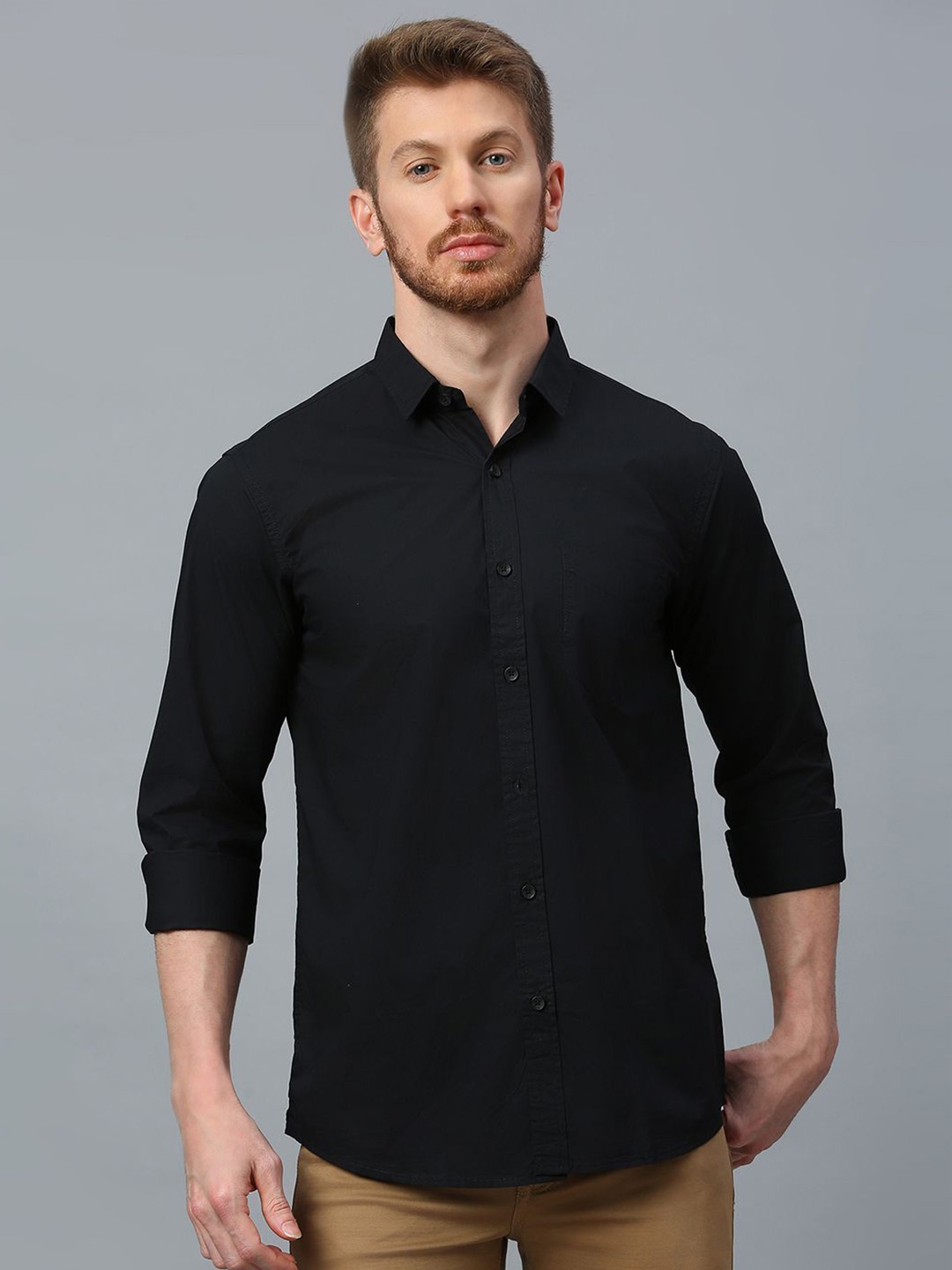 

Klub Fox Men Slim Fit Opaque Casual Shirt, Black