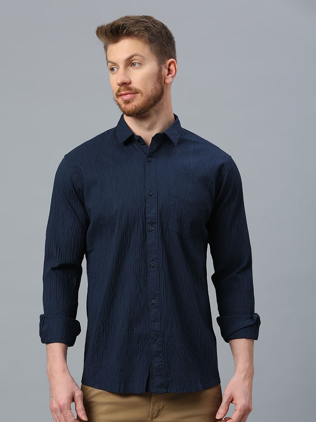 

Klub Fox Men Slim Fit Opaque Casual Shirt, Navy blue