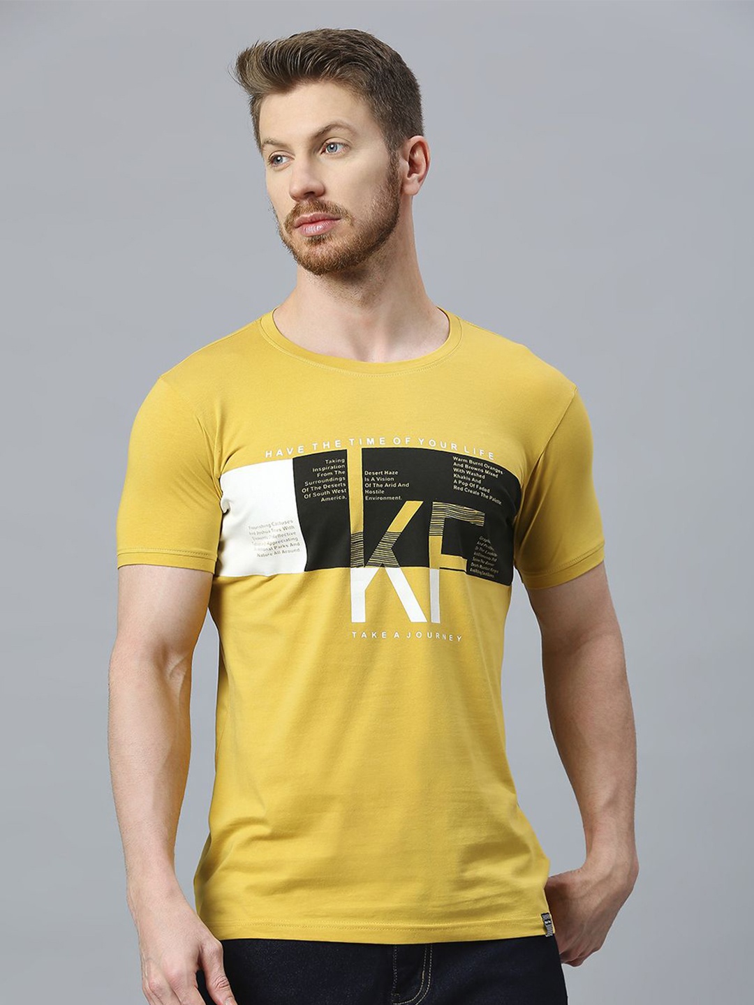 

Klub Fox Men Printed Applique T-shirt, Yellow