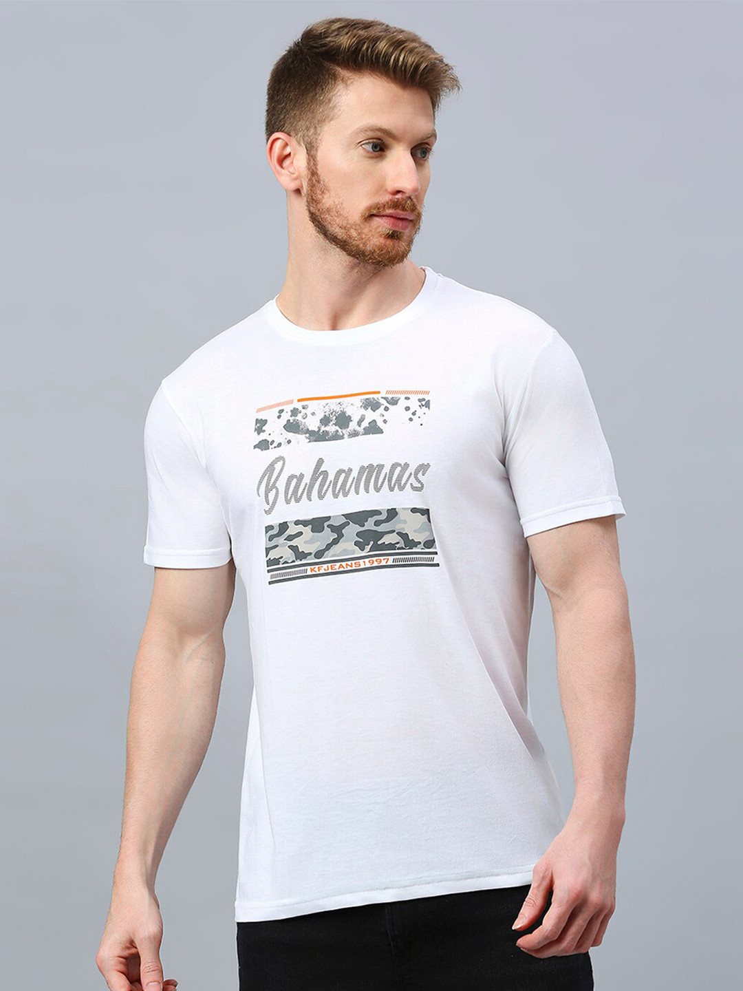

Klub Fox Men Printed Pockets T-shirt, White