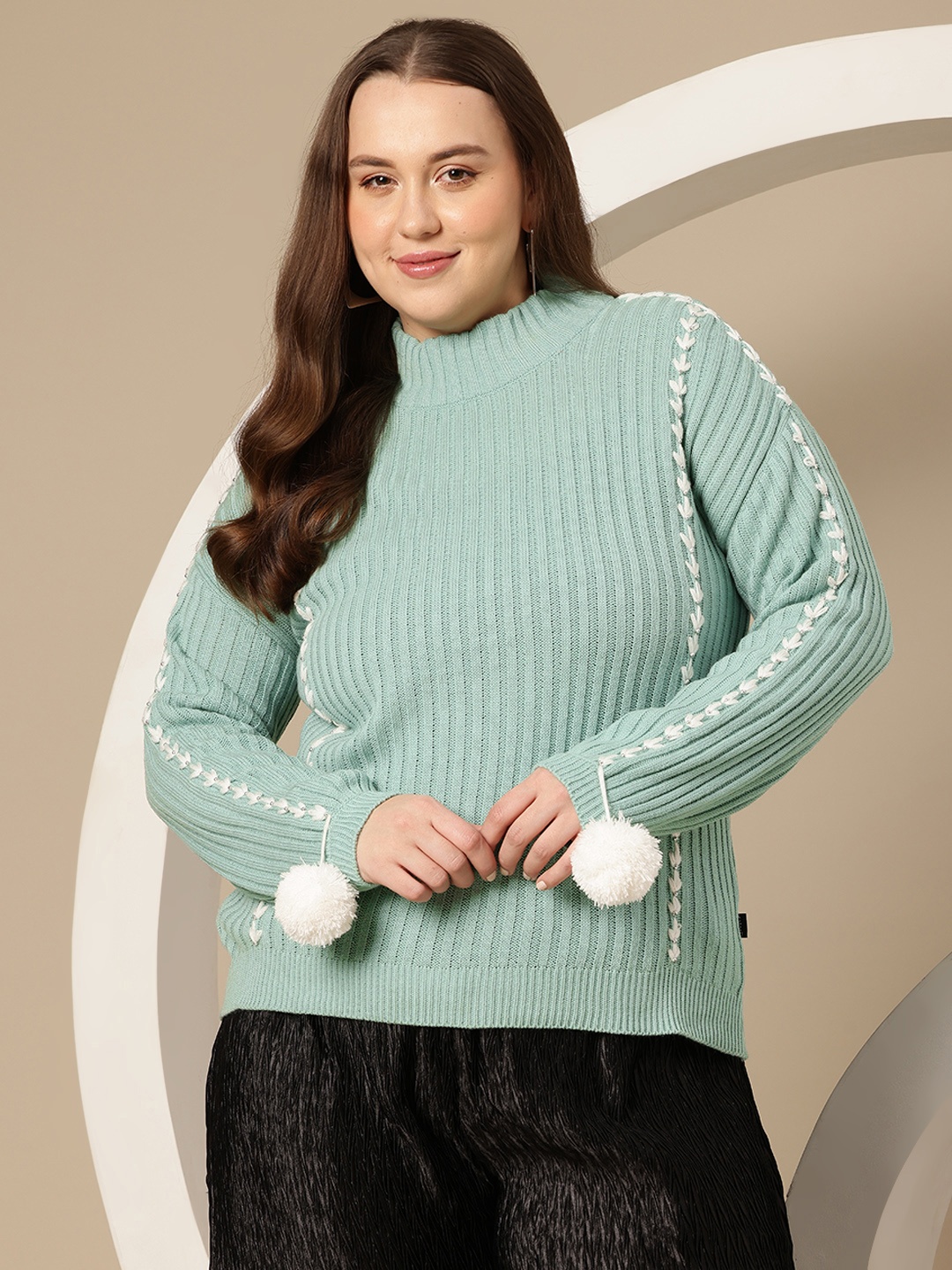 

Sztori Plus Size Ribbed Acrylic Pullover with Embroidered Detail, Green