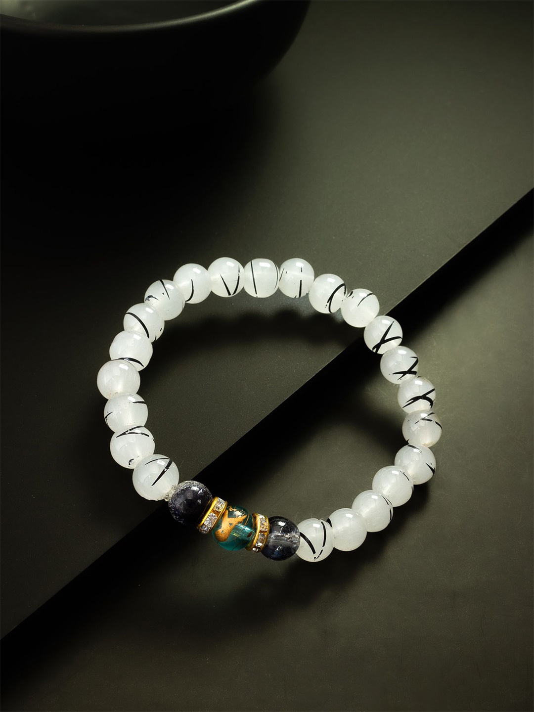 

aadita Women Bracelet, Gold