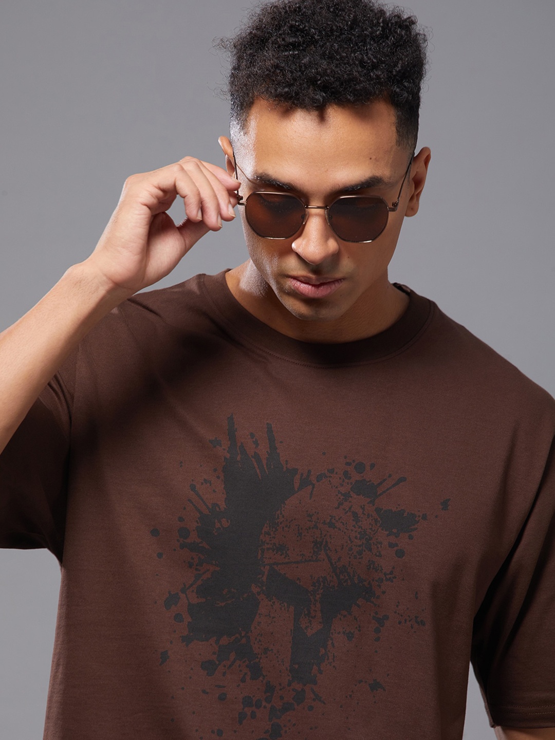 

FREE SOCIETY Men Typography Printed Pockets T-shirt, Brown