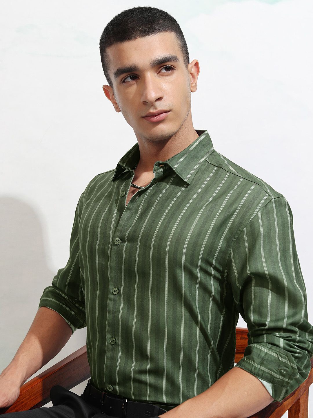 

HIGHLANDER Men Textured Printed Striped Relaxed Shirt, Olive