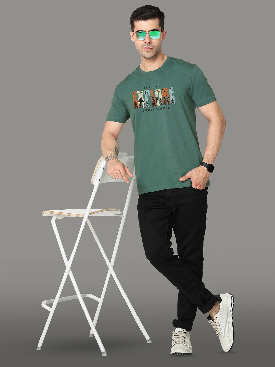 

STELLERS Men Typography Printed Applique T-shirt, Green
