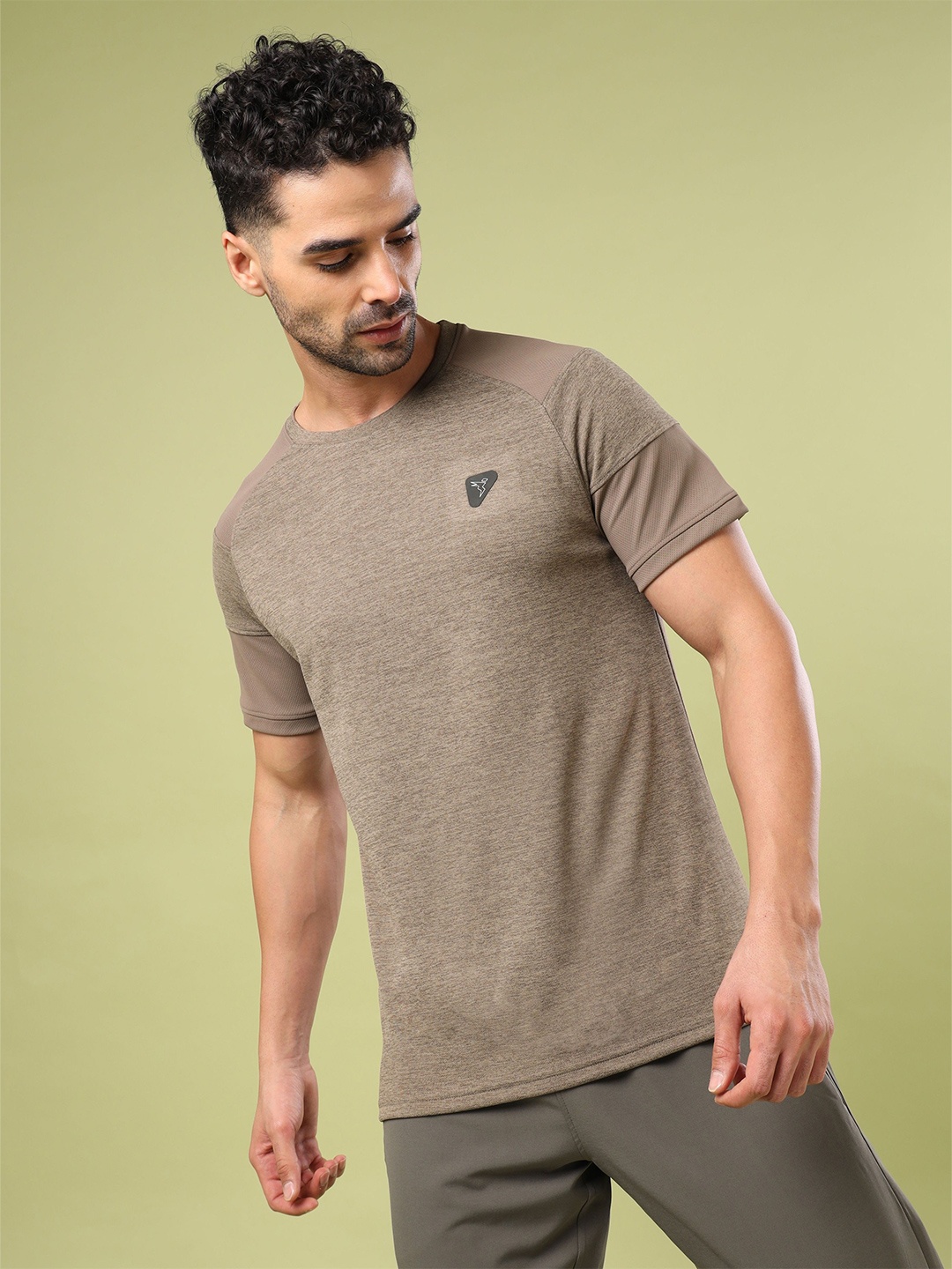 

Technosport Men Solid Round Neck Slim Fit UPF50 Sports T-shirt, Grey