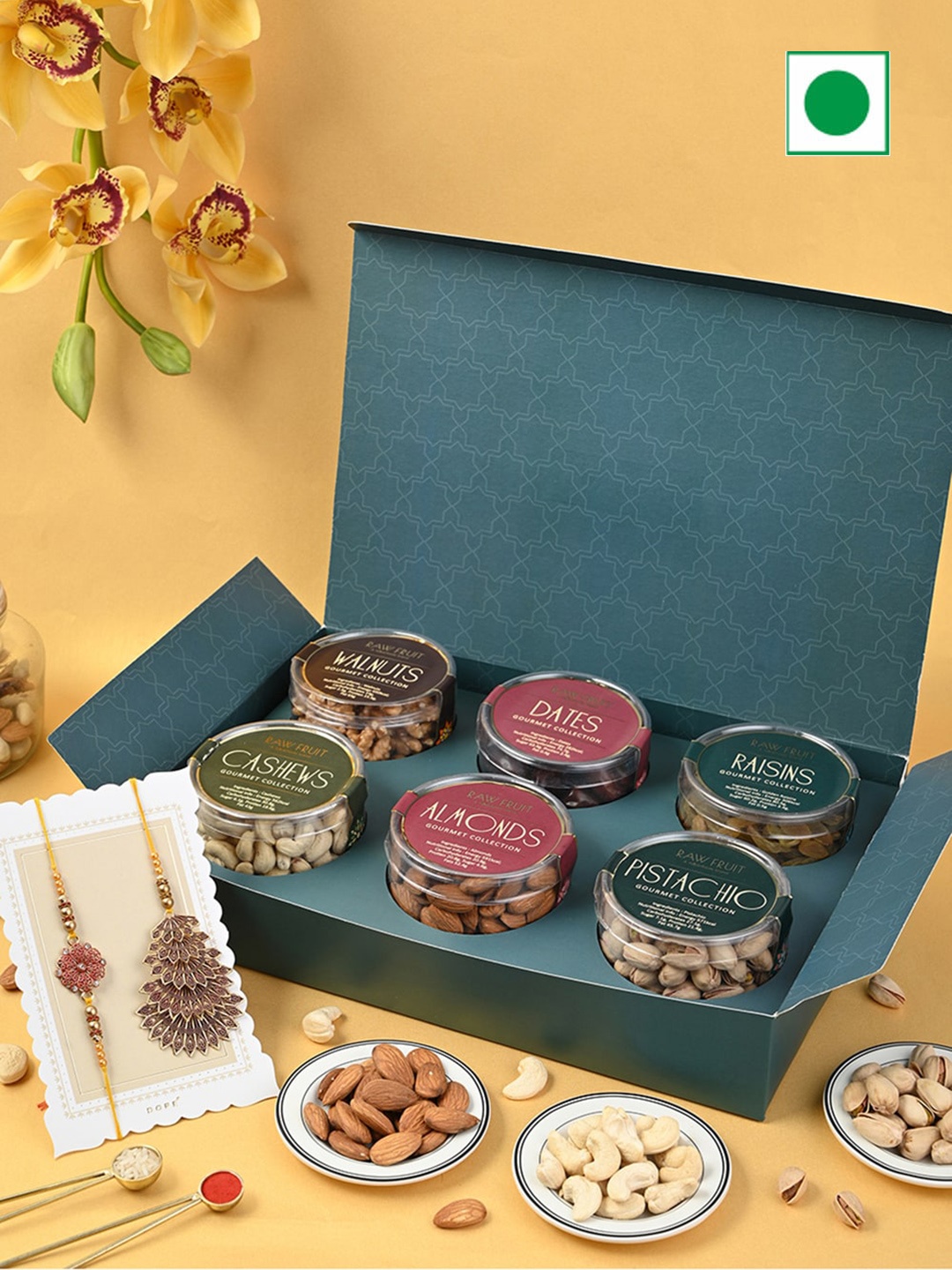 

RawFruit Bhaiya Bhabhi Rakhi & Dry Fruits Gift Set, Green