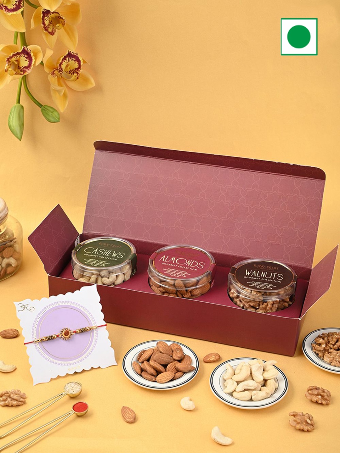 

RawFruit Set of 1 Rakhi & Dry Fruits Gift Pack, Maroon