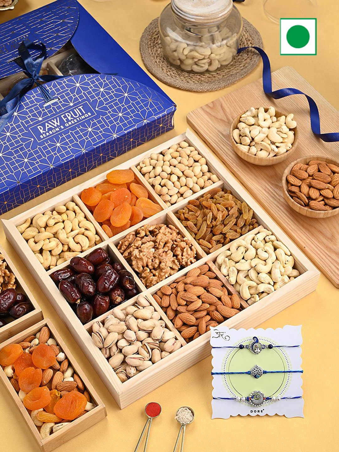 

RawFruit Dry Fruits & 3 Piece Rakhi Set, Blue