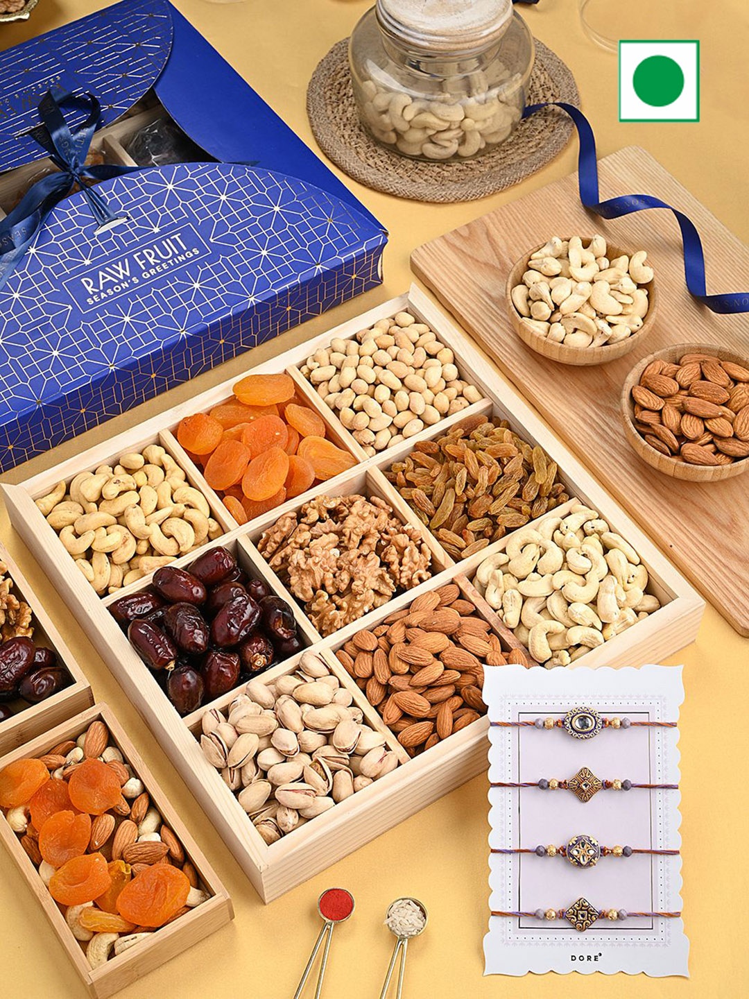 

RawFruit Dry Fruits & 4 Piece Rakhi Set, Blue