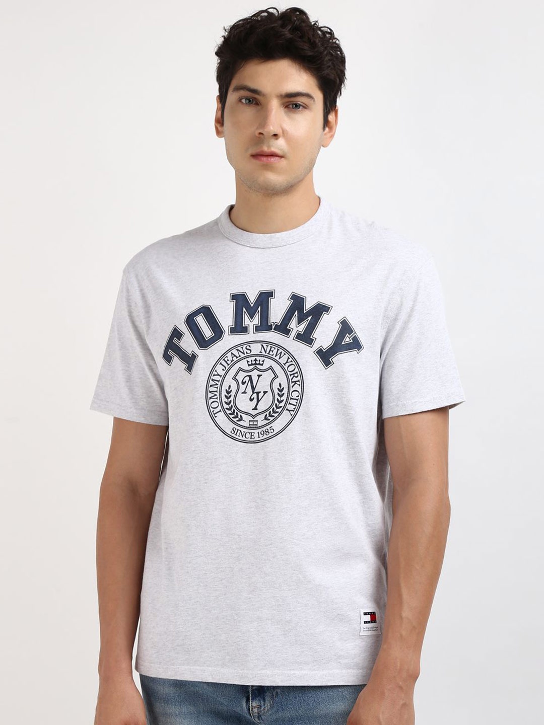 

Tommy Hilfiger Men Typography Printed Round Neck T-shirt, Grey