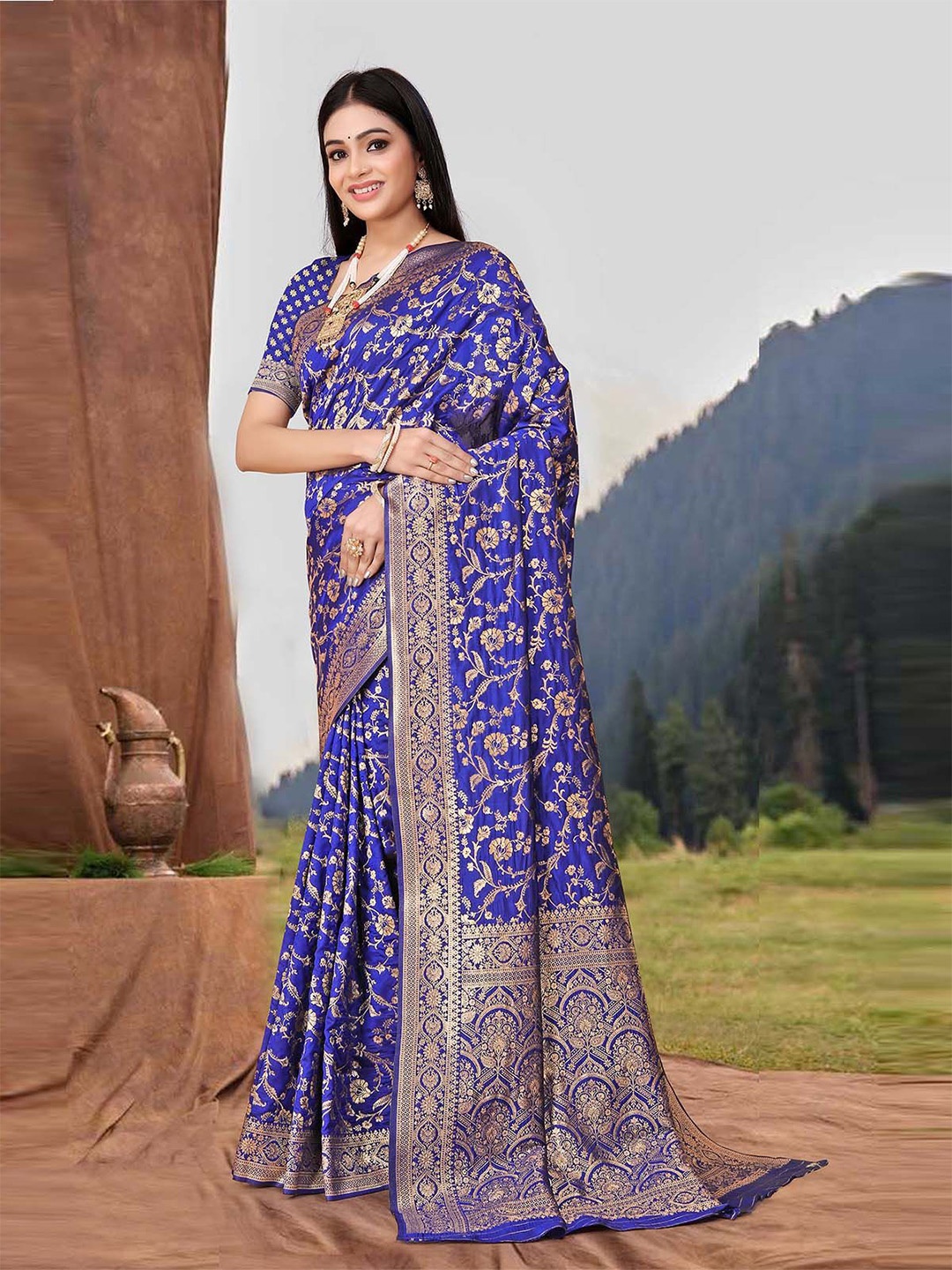 

ODETTE Woven Design Zari Banarasi Saree, Blue