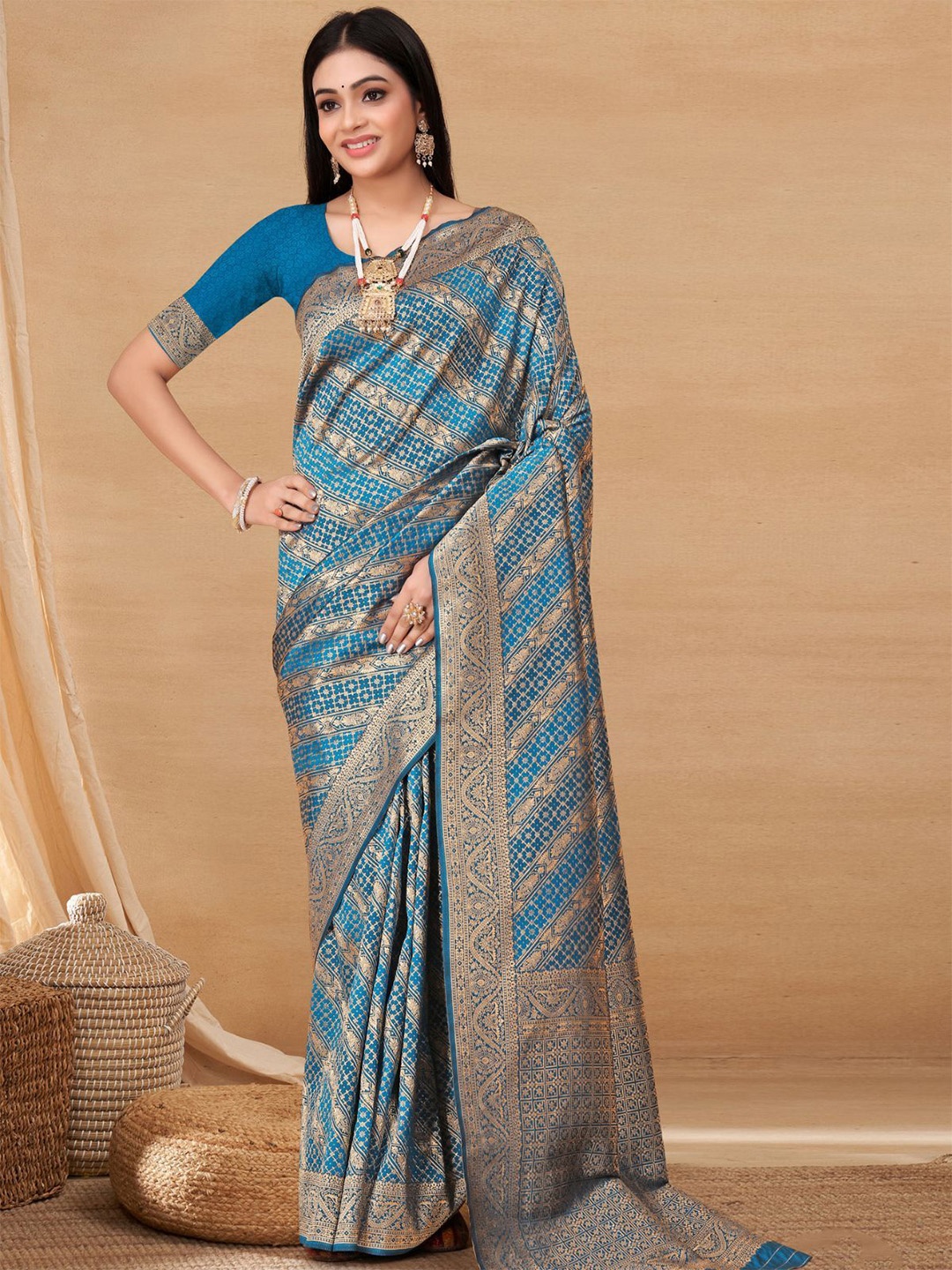 

ODETTE Ethnic Motifs Zari Banarasi Saree, Blue
