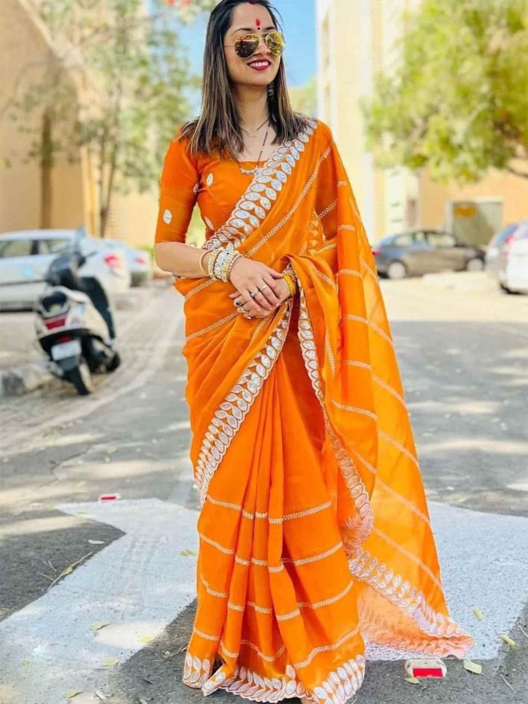 

ODETTE Women Embroidered Saree, Orange