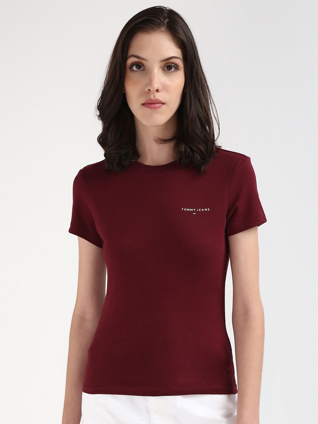 

Tommy Hilfiger Women Solid Round Neck Slim Fit T-shirt, Burgundy