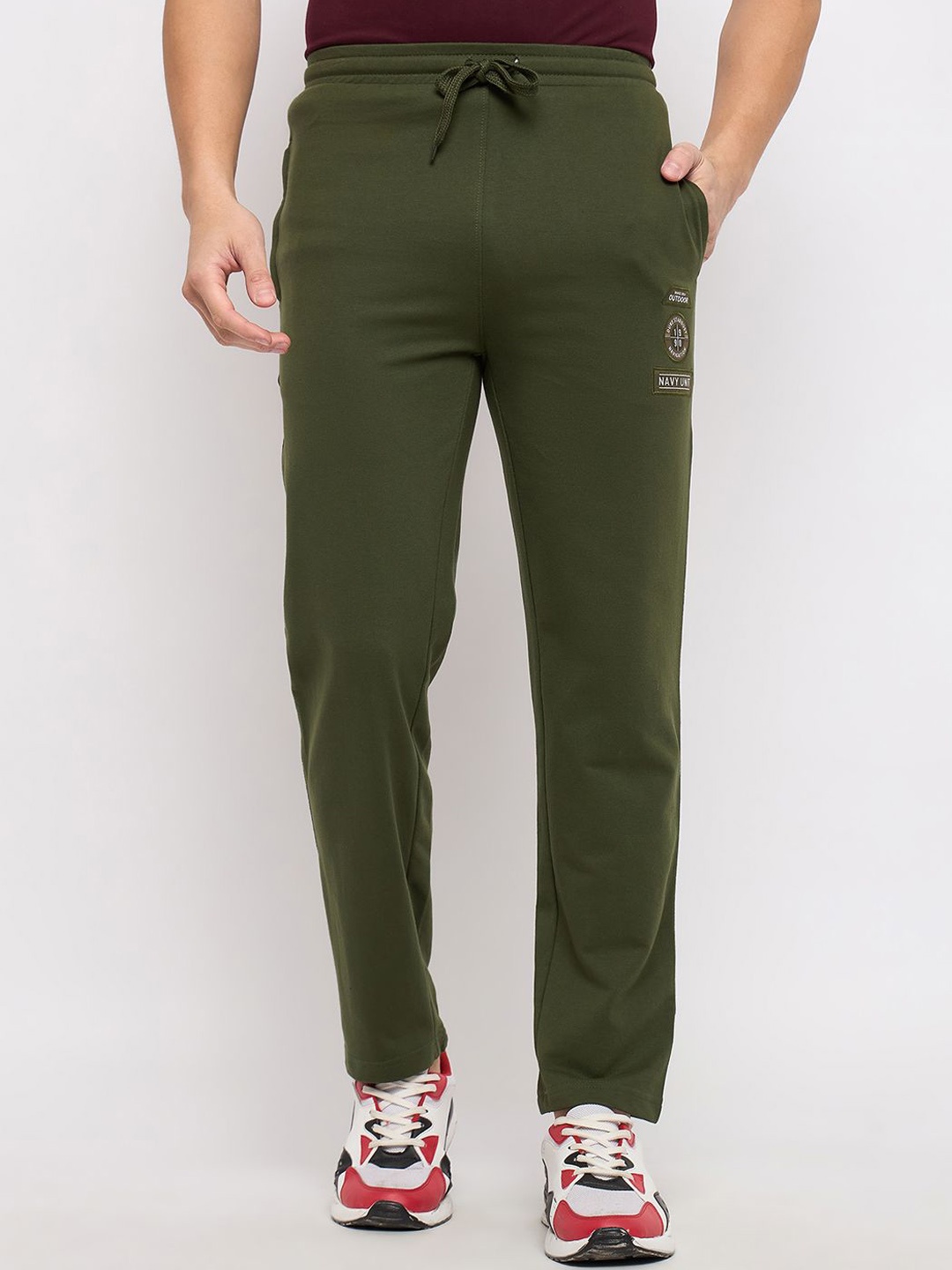 

Duke Men Cotton Mid Rise Track Pants, Green