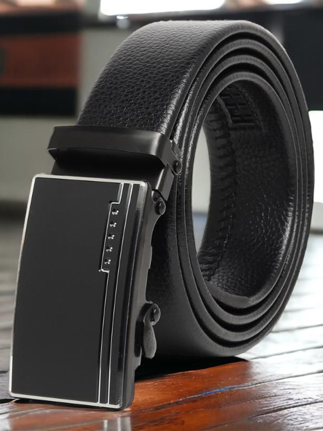 

Kastner Men Textured Slider Buckle Closure Belt, Black