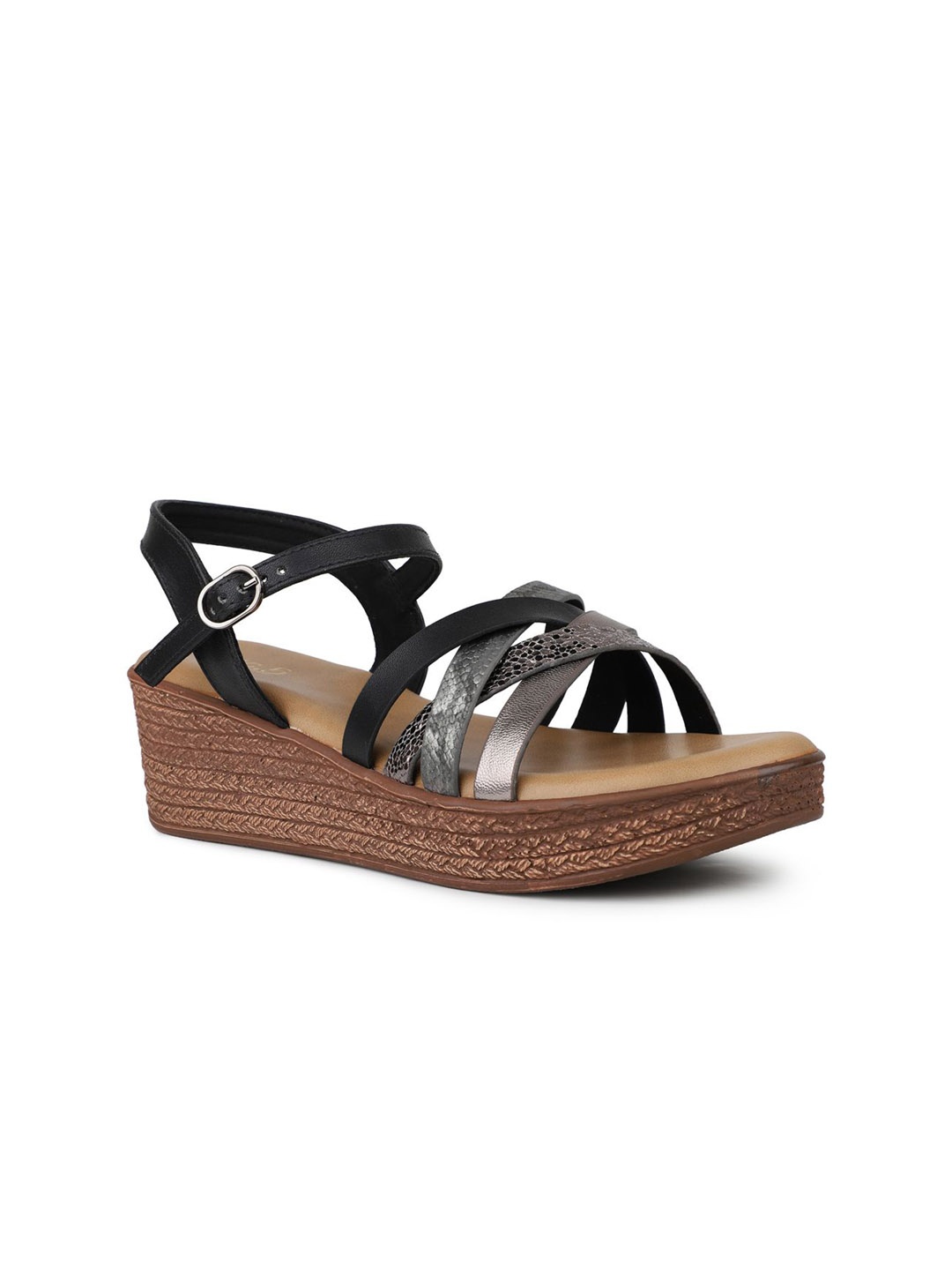 

Inc 5 Textured Flatform Pumps with Buckles Heels, Black