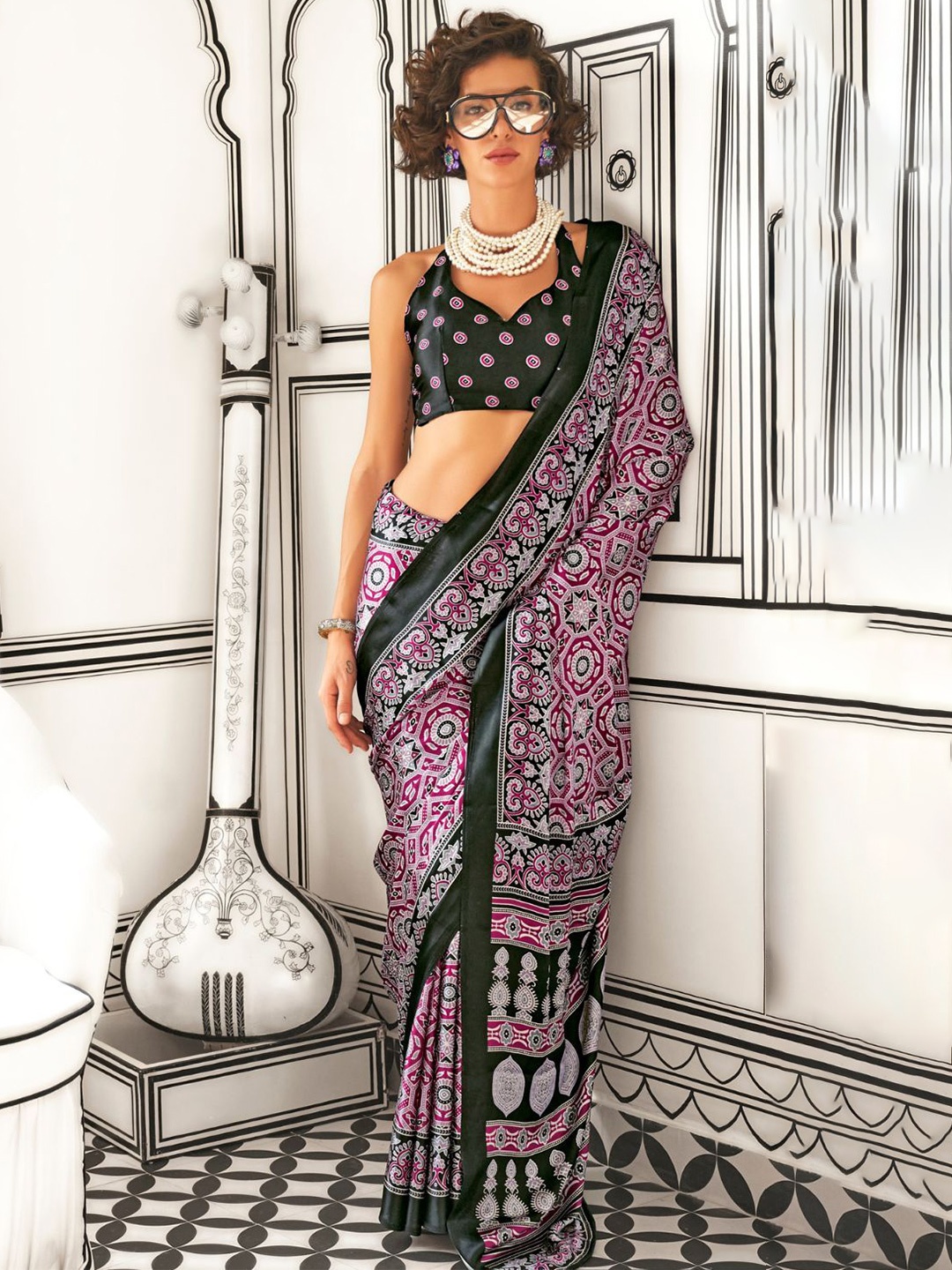 

DEVATITHI Ajrak Patchwork Satin Saree With Blouse Piece, Pink