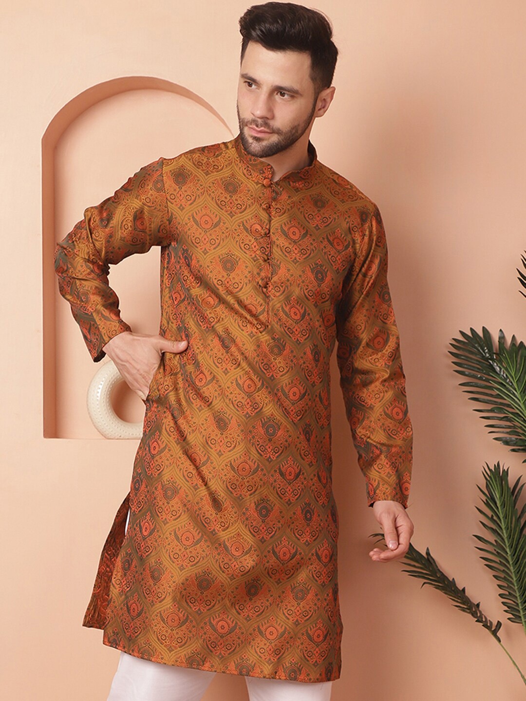 

Jompers Ethnic Motifs Printed Mandarin Collar Jacquard Weave Straight Kurta, Mustard