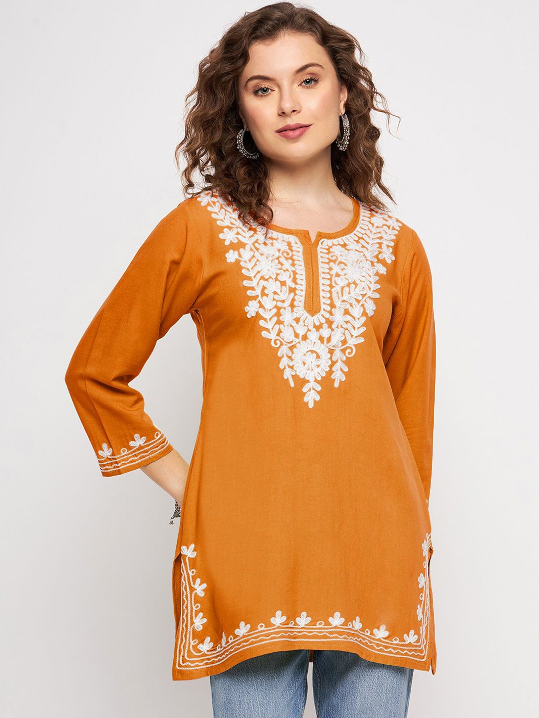 

TULIP 21 Floral Embroidered Chikankari Chikankari Kurti, Mustard