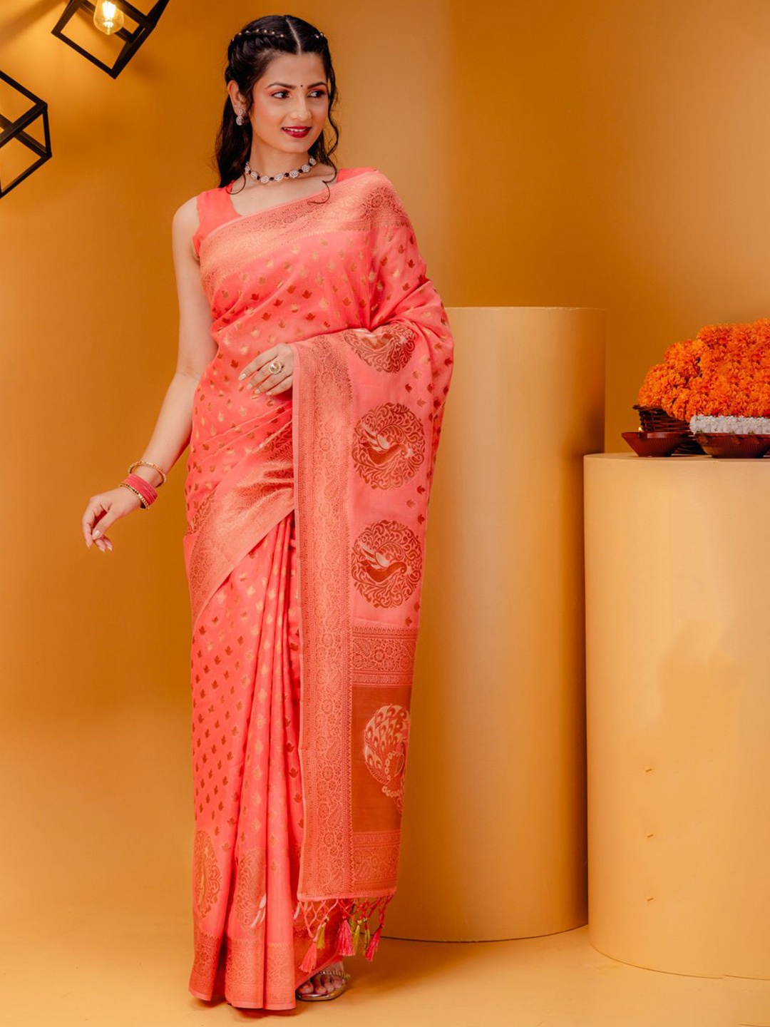 

MIMOSA Woven Design Zari Banarasi Saree, Pink