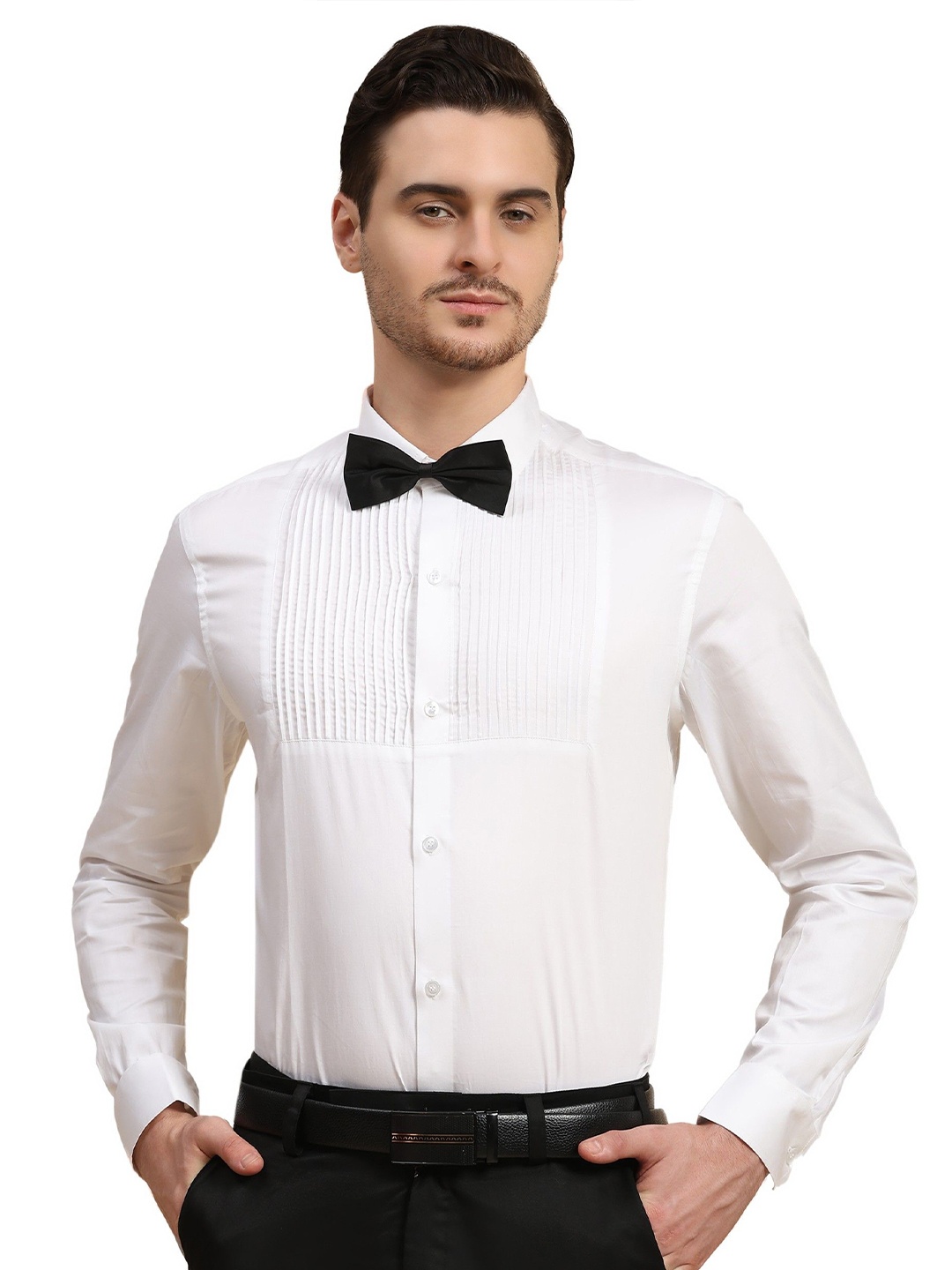

BAESD Men Solid Spread Collar Formal Shirt, White