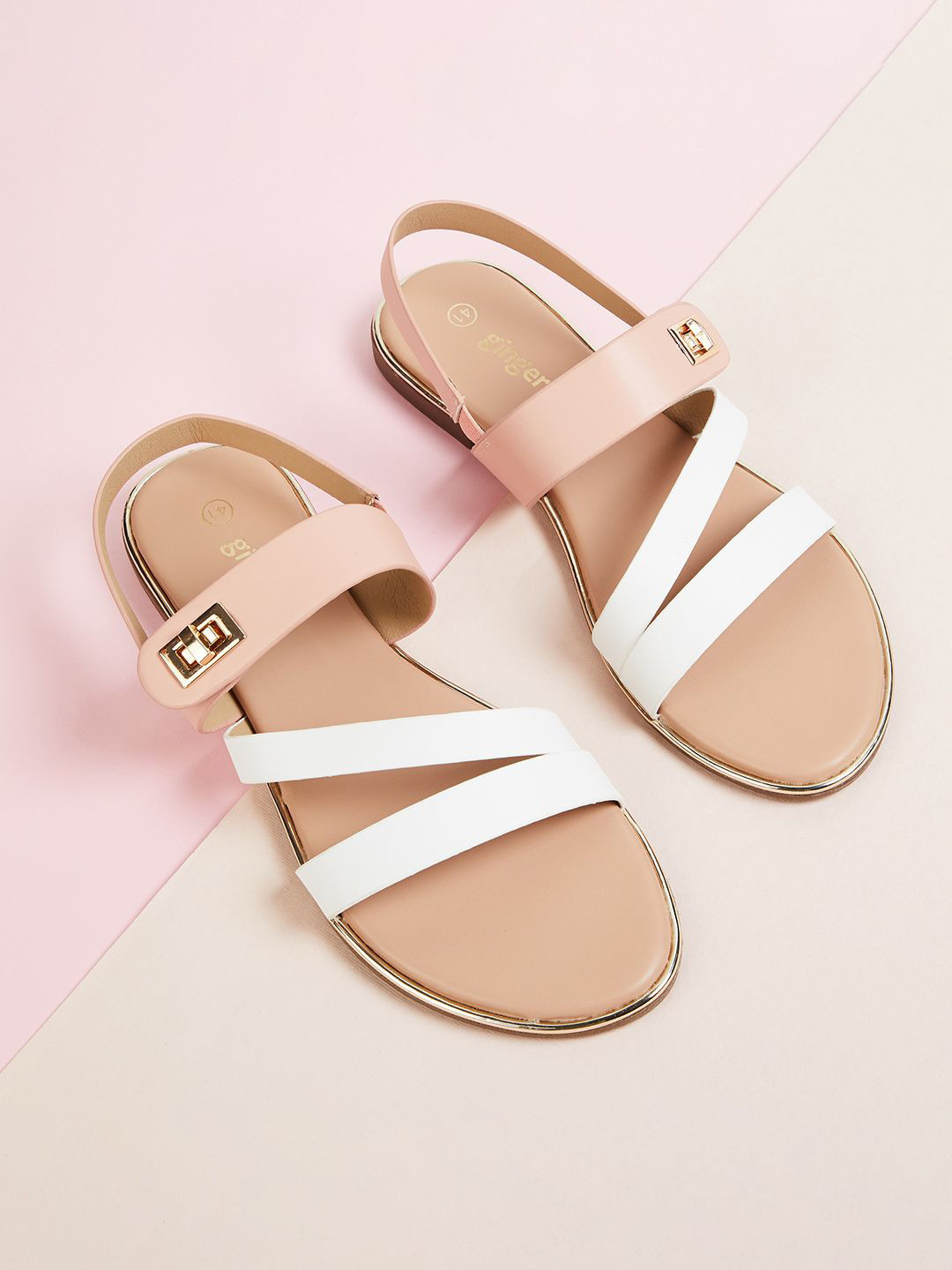 

Ginger by Lifestyle Open Toe Flats, Pink