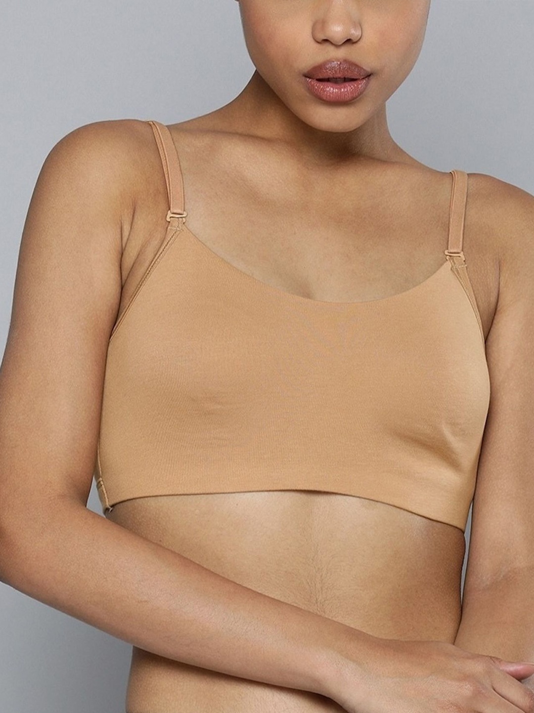 

DressBerry Nude Full Coverage Seamless Anti Microbial Workout Bra