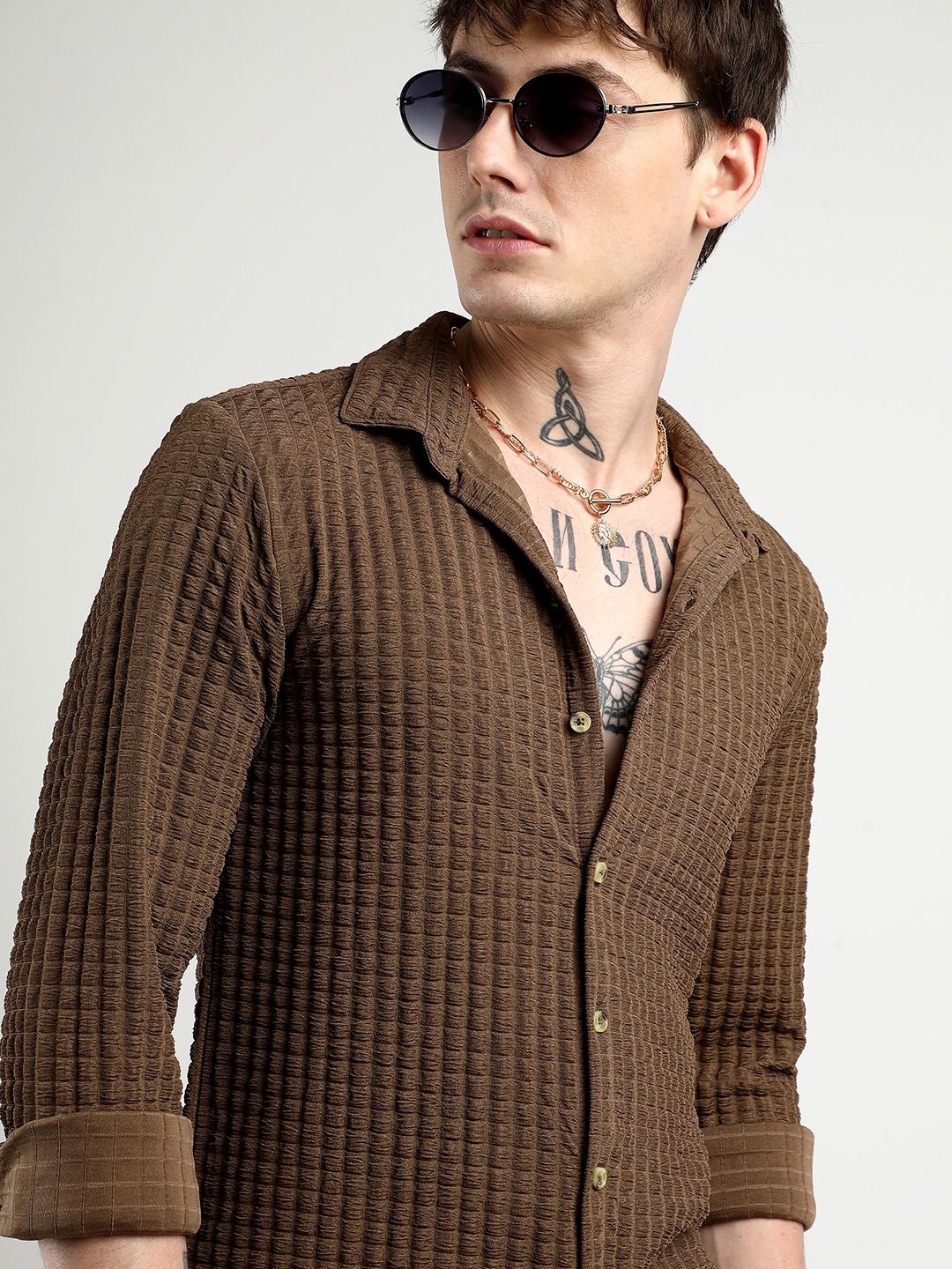 

Campus Sutra Men Comfort Grid Tattersall Checks Opaque Checked Casual Shirt, Brown