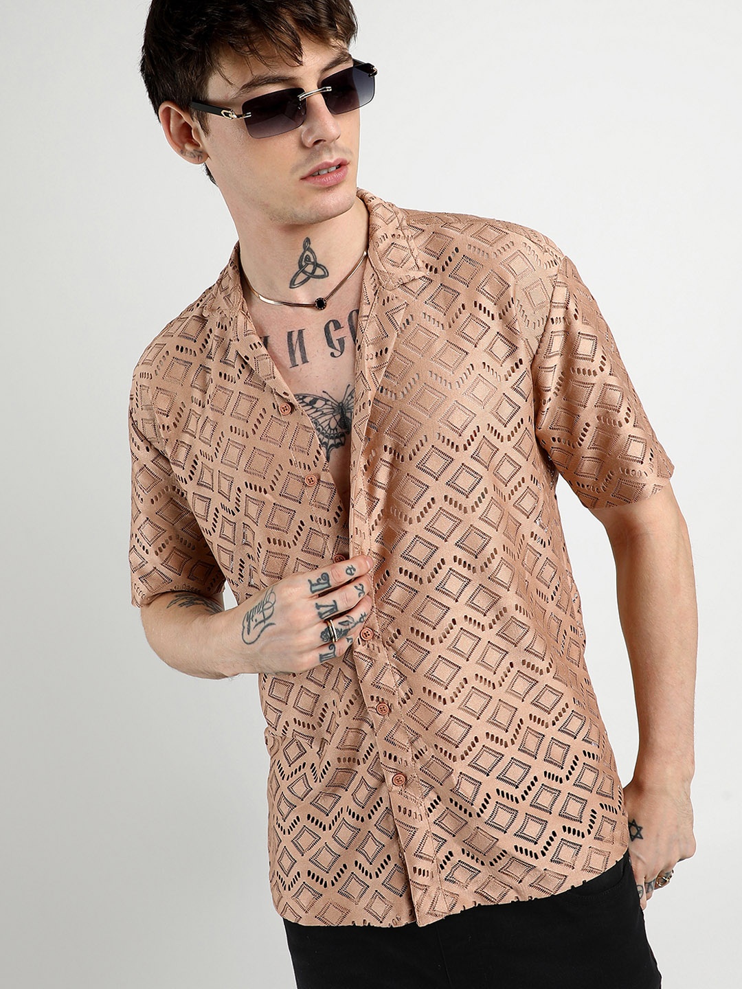 

Campus Sutra Men Self Design Cuban Collar Rhombus Oversized Casual Shirt, Beige